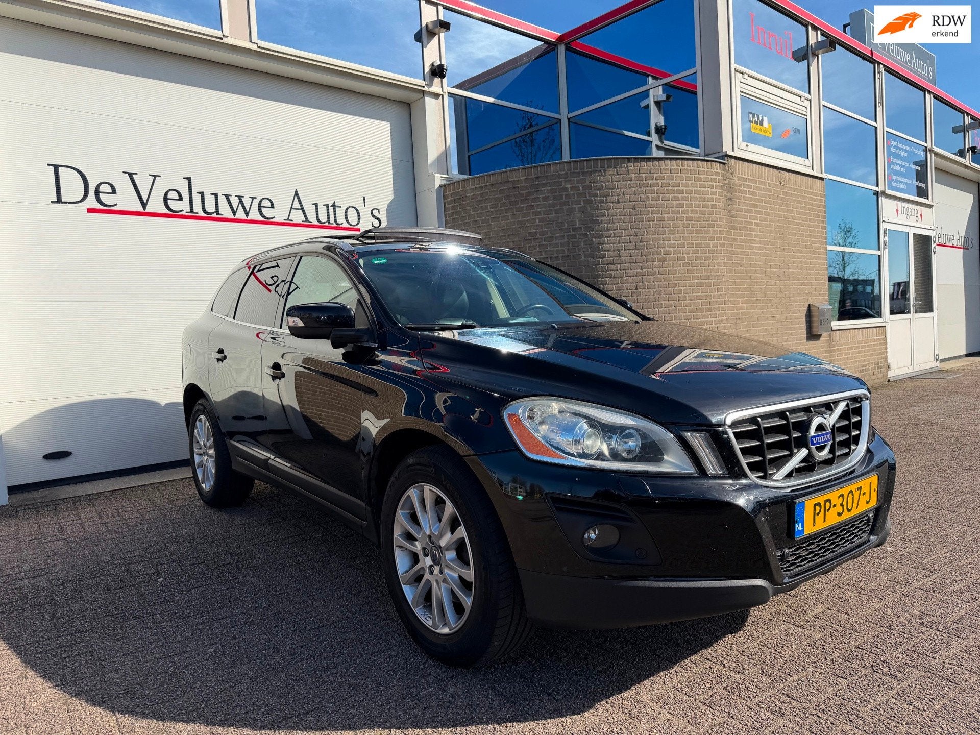 Volvo XC60 3.0 T6 AWD|Trekhaak|Pano|Leder|Memory|Camera|, Automaat, Euro 5, Gebruikt, 2000 kg