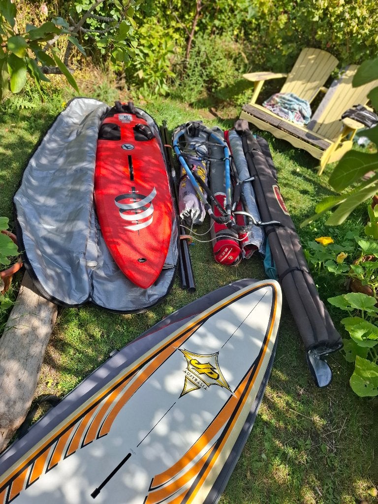Windsurfspullen te koop, 2 boards, zeilen, masten, gieken,, Watersport en Boten, Windsurfen, Ophalen, Gebruikt, Overige typen