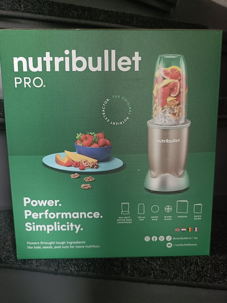 Nutribullet 900 pro NIEUW, Ophalen, Nieuw, Blender