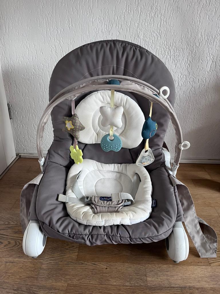 Chicco baby wipstoel / bouncer, Kinderen en Baby's, Wipstoeltjes, Ophalen, Zo goed als nieuw, Chicco