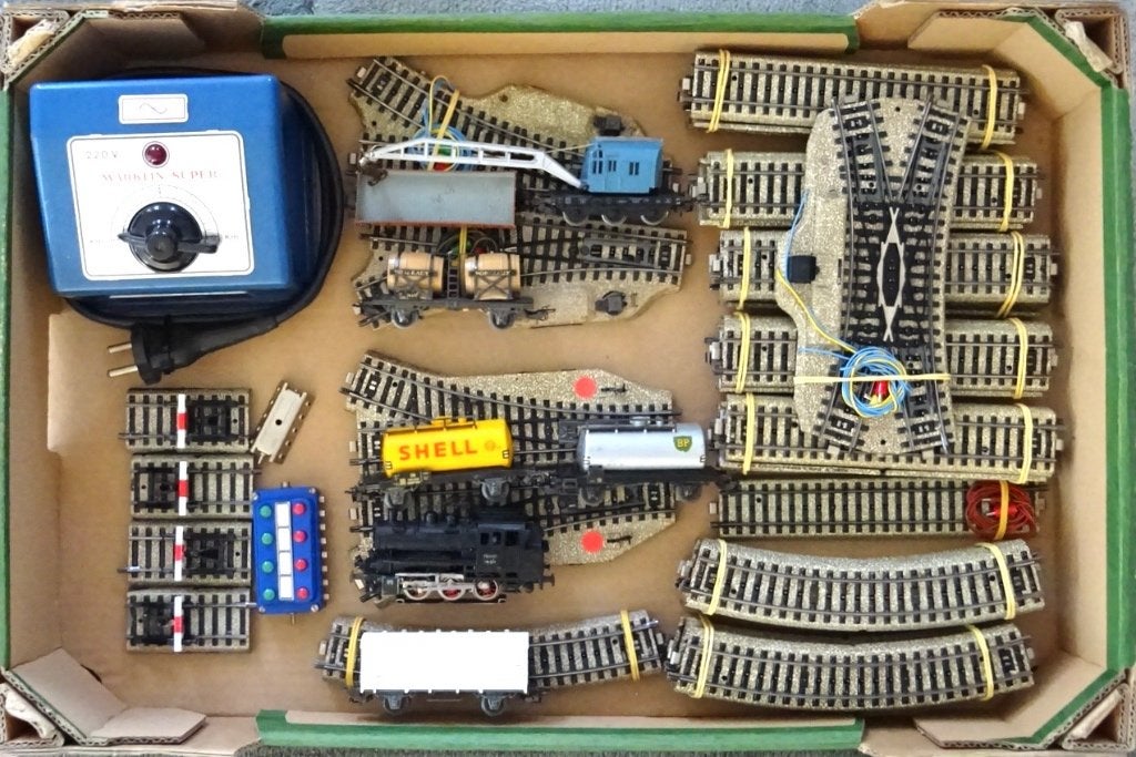 Marklin Treinbaan met 5 wissels en 4 rangeersporen, Wisselstroom, Ophalen of Verzenden, Analoog, Märklin
