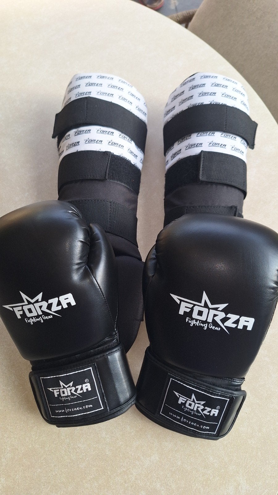 Forza kickbokset, Ophalen of Verzenden, Nieuw, Bokshandschoenen