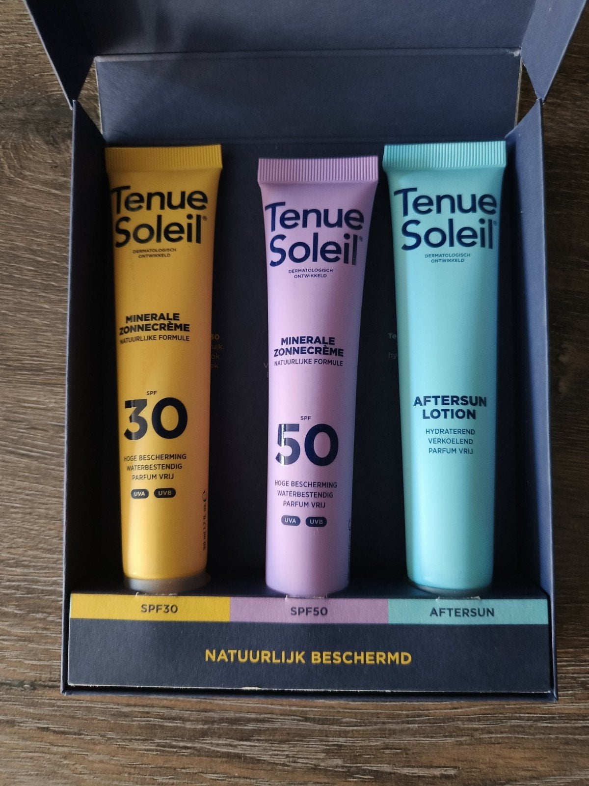 Tenue Soleil setje - nieuw, Ophalen of Verzenden
