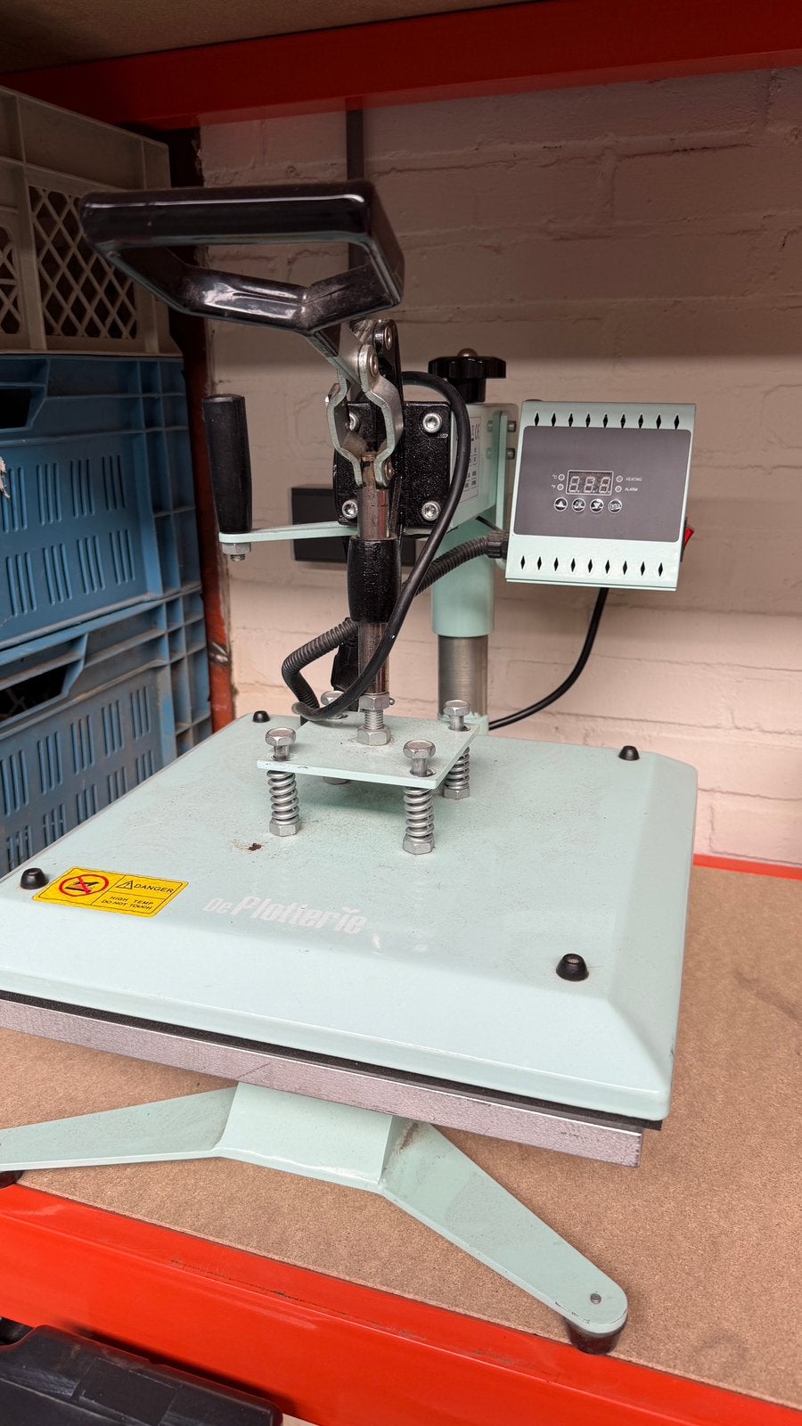 De Plotterie HP3805B hittepers / transferpers, Ophalen, Zo goed als nieuw, Elektrisch, Overige soorten
