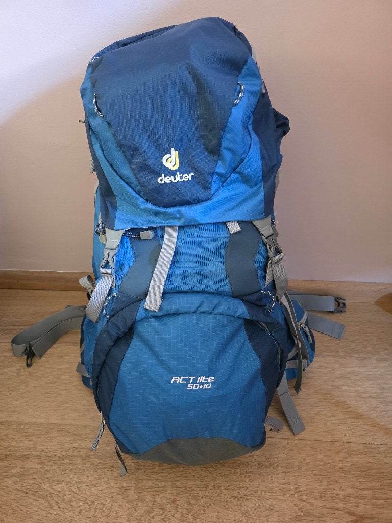 Deuter rugzak, Sieraden, Tassen en Uiterlijk, Tassen | Rugtassen, 40 cm of meer, Zo goed als nieuw, Trekking, Ophalen