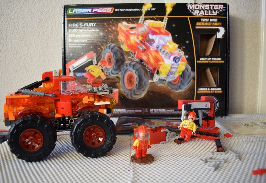 Laser Pegs Monster Truck Monster Rally Garage - Constructie, Ophalen of Verzenden, Zo goed als nieuw, Overige merken