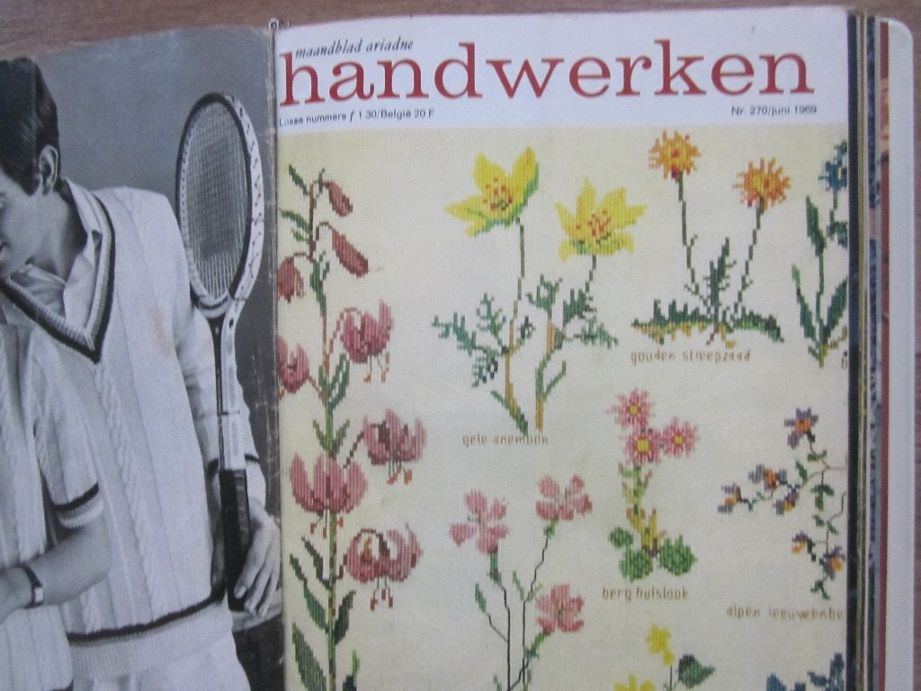 Ariadne Maandblad voor Handwerken juni 1969 met patronenblad, Ophalen of Verzenden, Nieuw, Breien of Haken, Patroon of Boek
