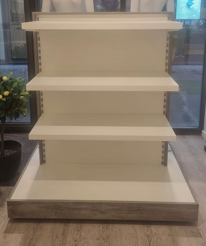 Etalagemeubel/middenunit, Ophalen, Gebruikt
