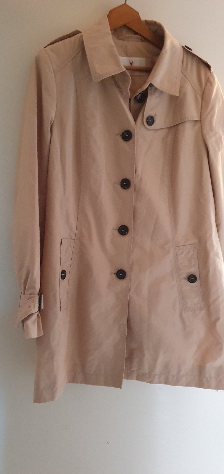 dames regenjas kleur beige, Ophalen of Verzenden, Zo goed als nieuw, Maat 38/40 (M), Beige