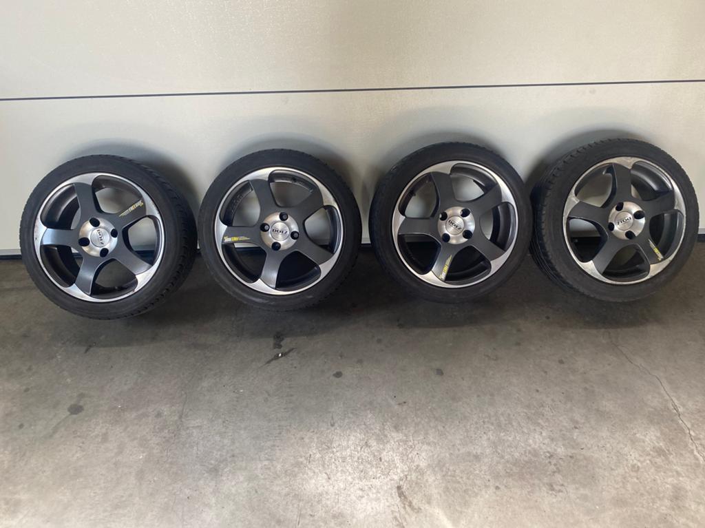 Mooi set velgen + banden aygo C1 107, Auto-onderdelen, Banden en Velgen, Gebruikt, 15 inch, Ophalen of Verzenden, Band(en)