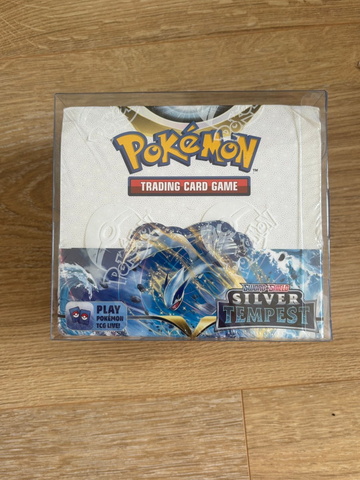 Sealed Pokémon Booster Box - Silver Tempest incl. acryl!, Ophalen of Verzenden, Nieuw, Boosterbox, Foil