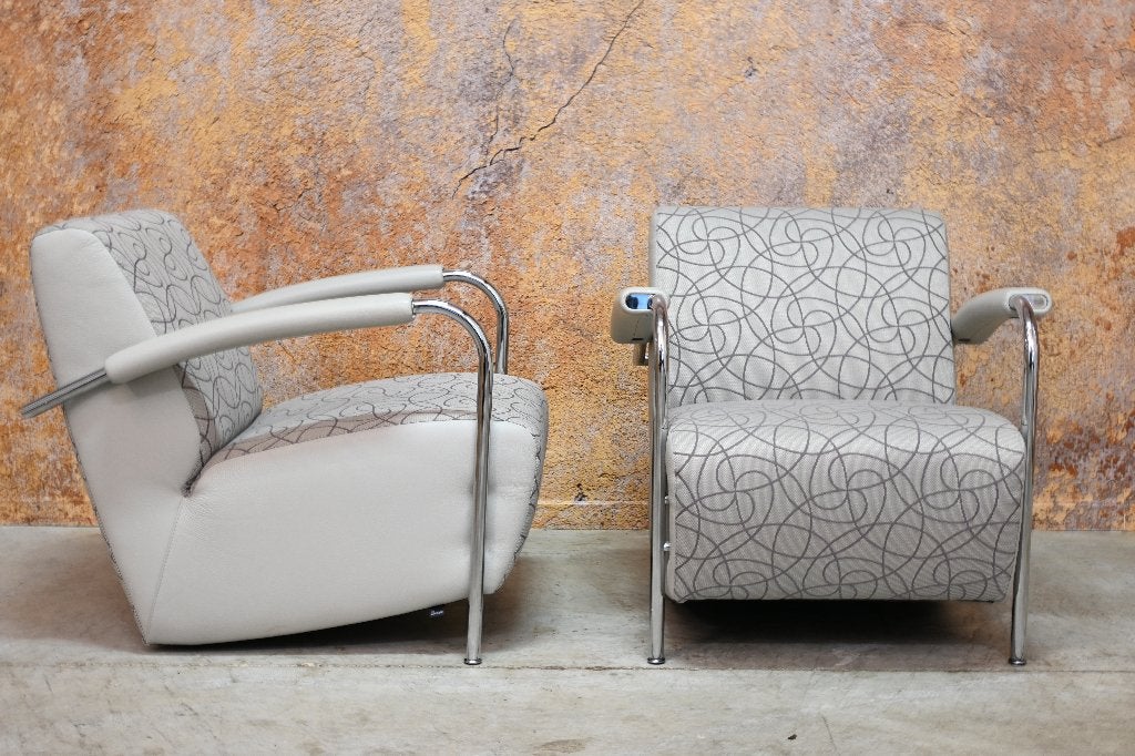ZGANieuw 1 grijze stoffen Leolux Scylla design fauteuil, Leolux, Leolux, 75 tot 100 cm, Ophalen of Verzenden