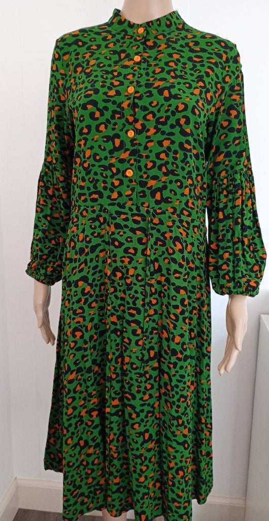 jurk panter M, Kleding | Dames, Ophalen of Verzenden, Zo goed als nieuw, Bruin, Onder de knie