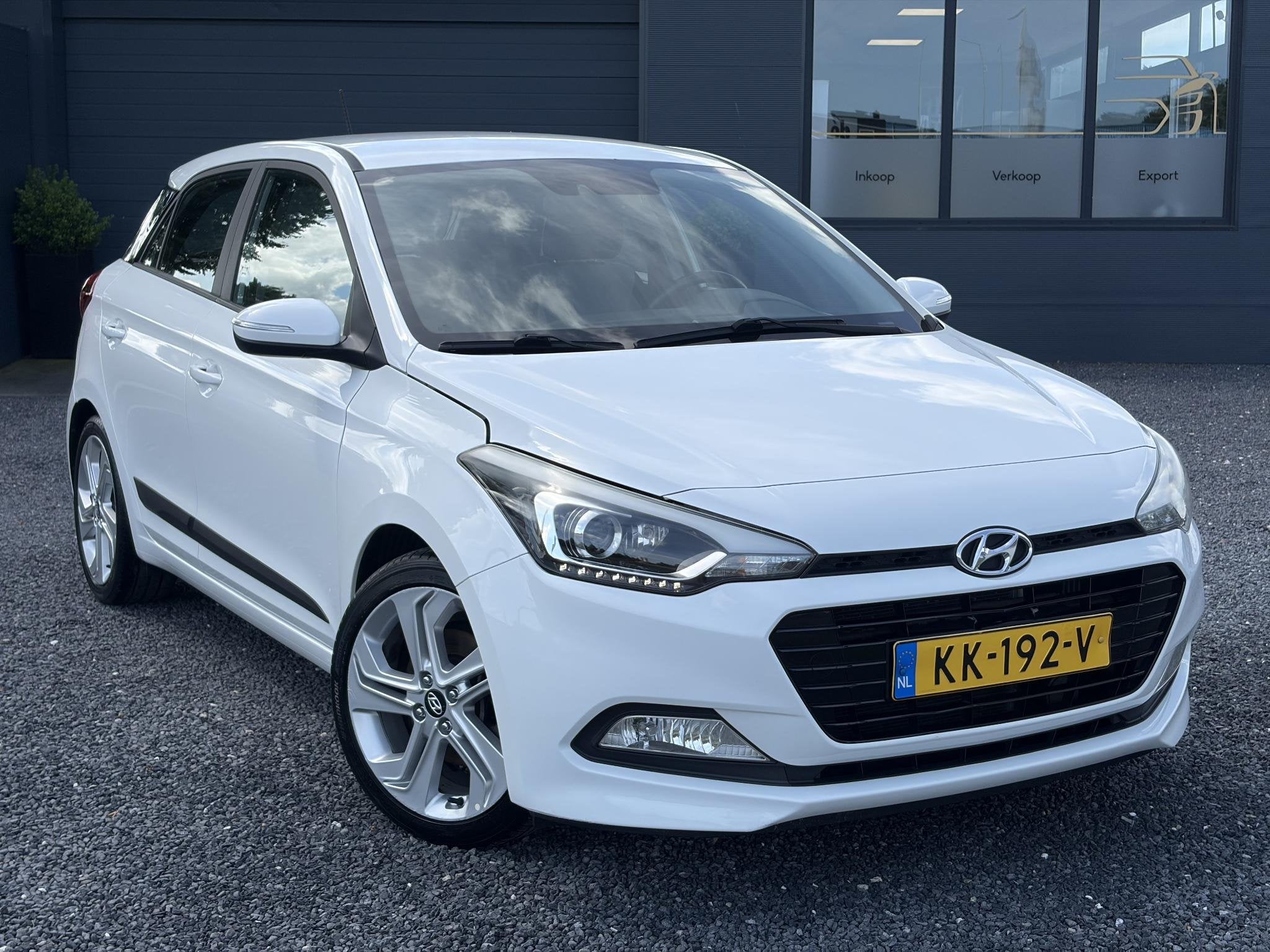 Hyundai i20 1.0 T-GDI Comfort Navi,Camera,Trekhaak,Clima,Cru, Auto's, Hyundai, Voorwielaandrijving, Euro 6, Origineel Nederlands