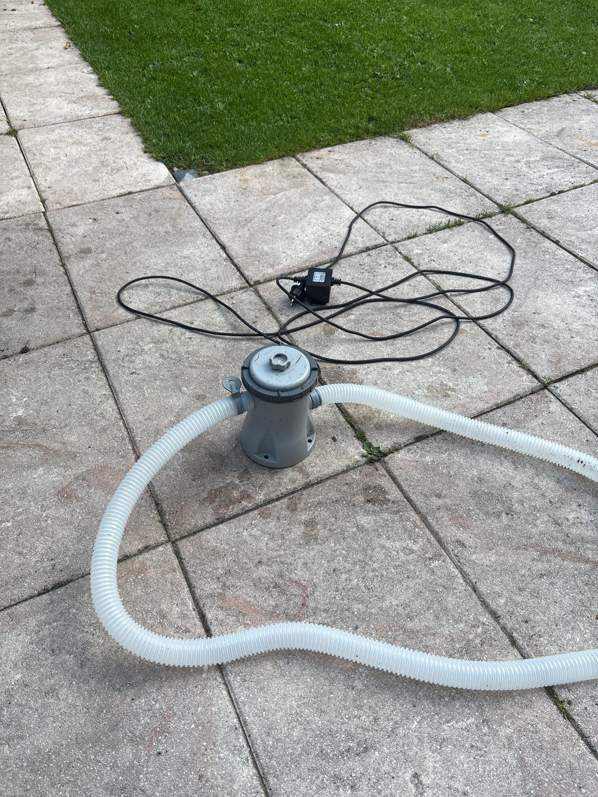 Universele zwembadpomp voor 1100-8300L zwembaden, Tuin en Terras, Zwembad-toebehoren, Ophalen, Zo goed als nieuw, Zwembadpomp