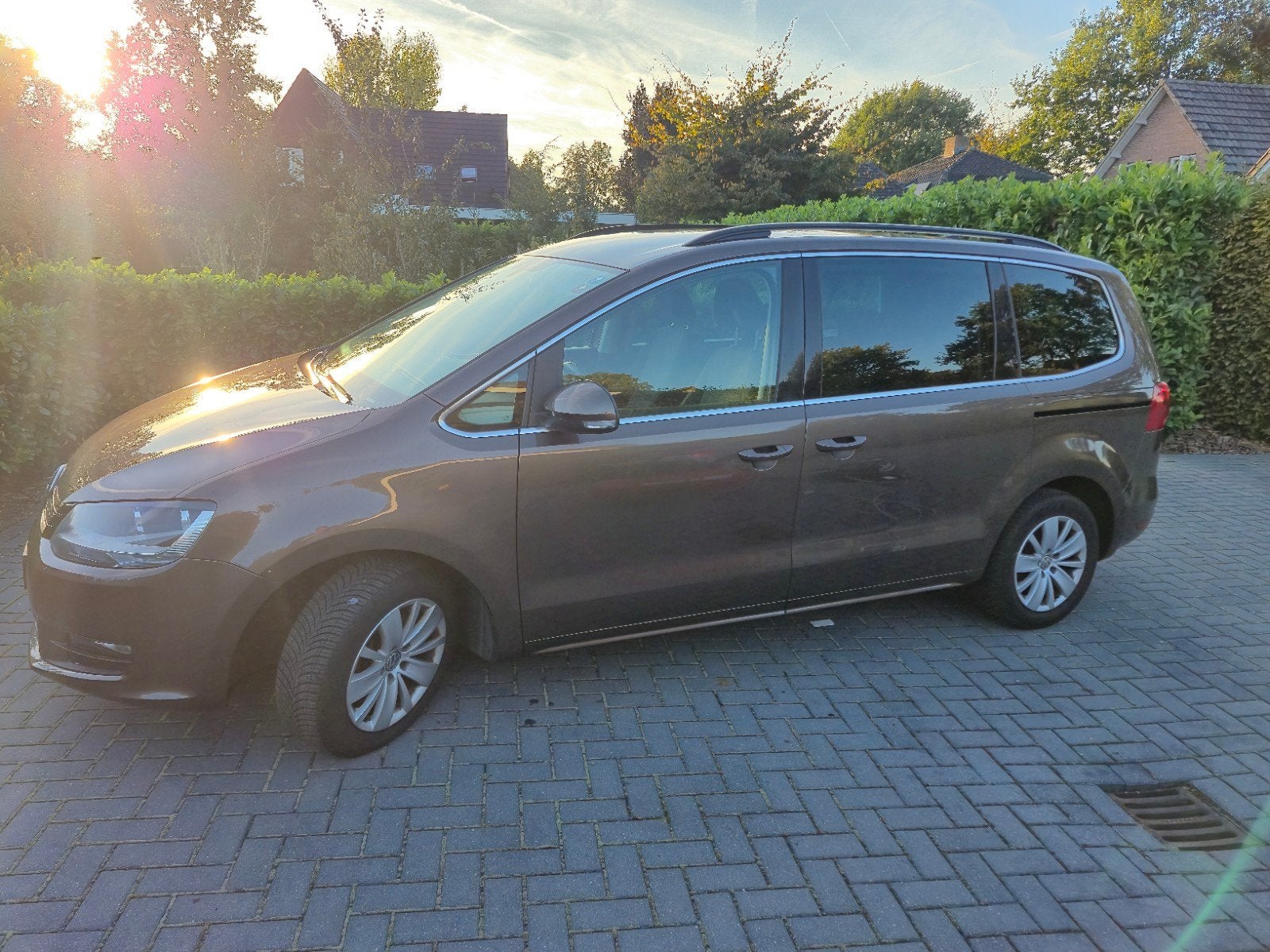 Volkswagen Sharan 1.4 TSI 110KW 2011 Bruin, Auto's, Voorwielaandrijving, Stof, 1800 kg, 4 cilinders