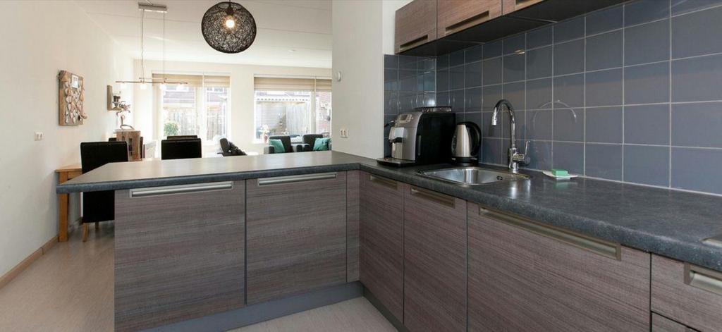 Houtlook keuken inclusief apparatuur (Amerikaans koelkast), Ophalen, Gebruikt, Bruin, Overige typen