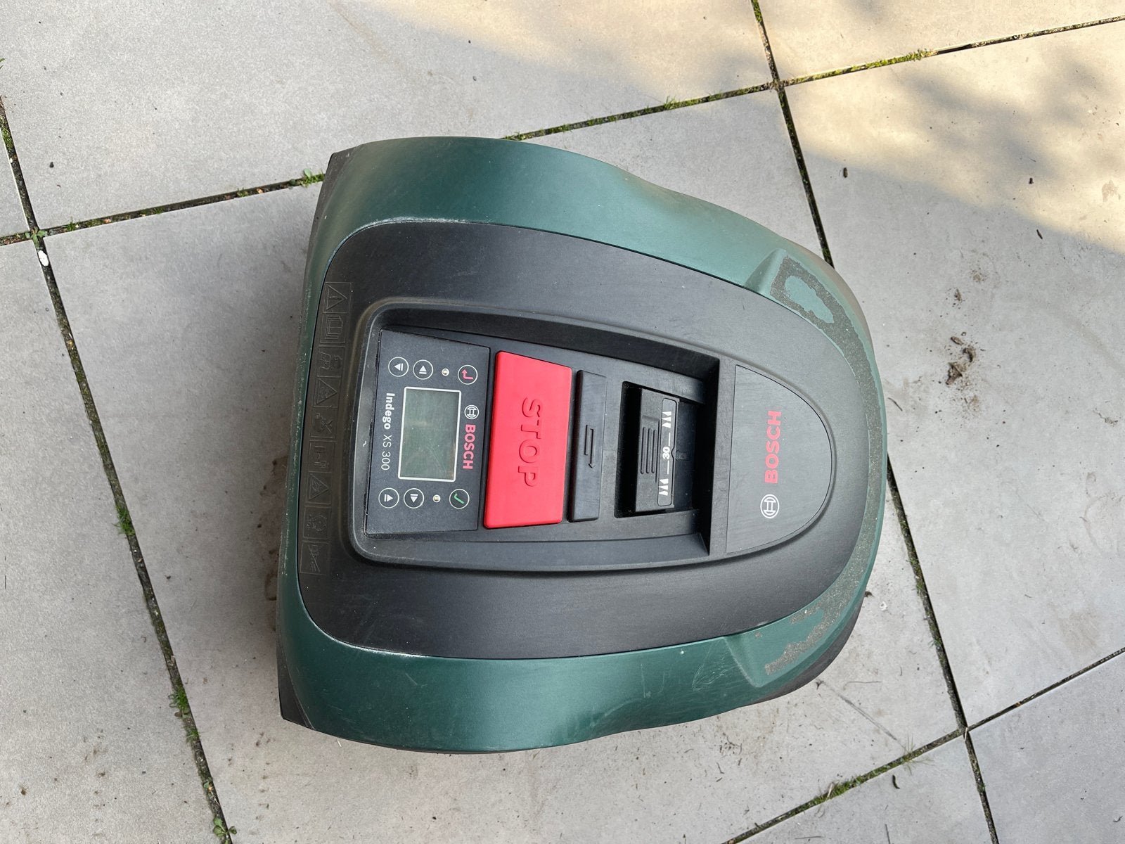 Bosch Indego XS 300 Robotmaaier met Garage, Ophalen, Gebruikt, Elektrische starter, Minder dan 30 cm