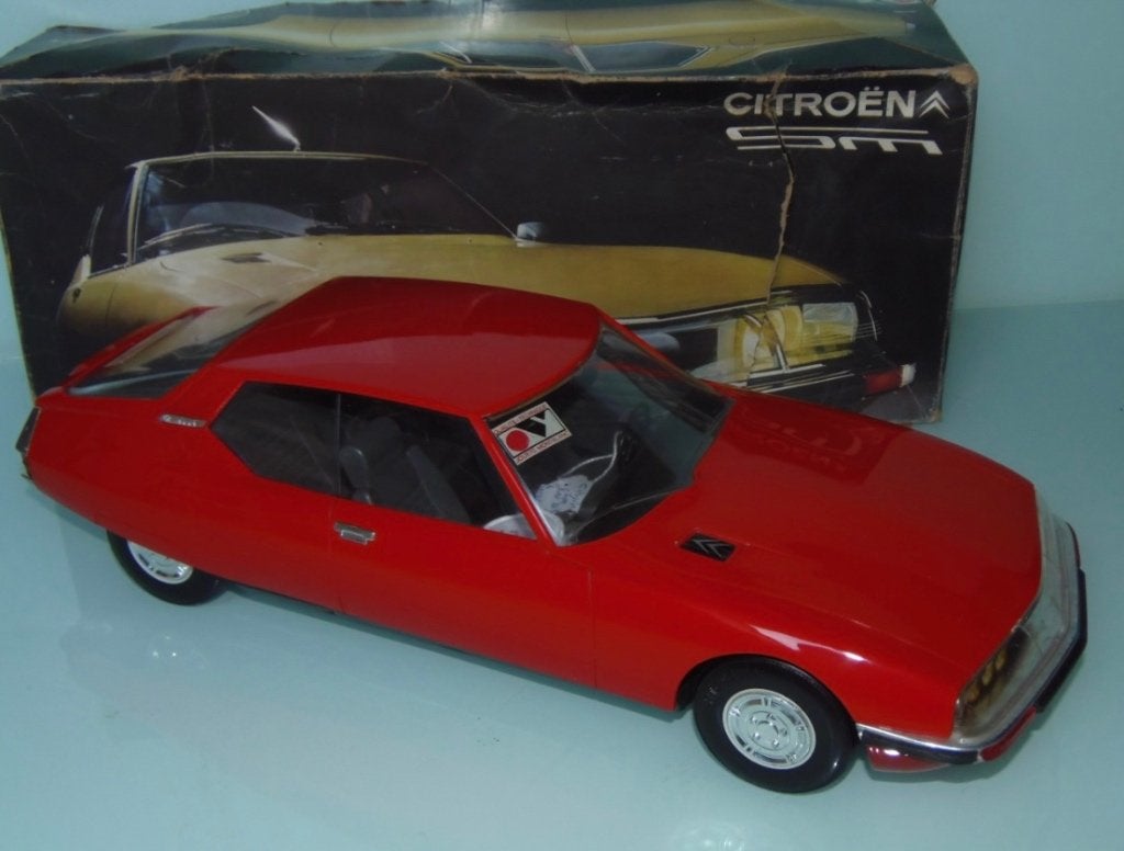 Citroën SM met frictie motor 1:12 Mont-Blanc, Ophalen, Zo goed als nieuw, 1:9 t/m 1:12, Auto