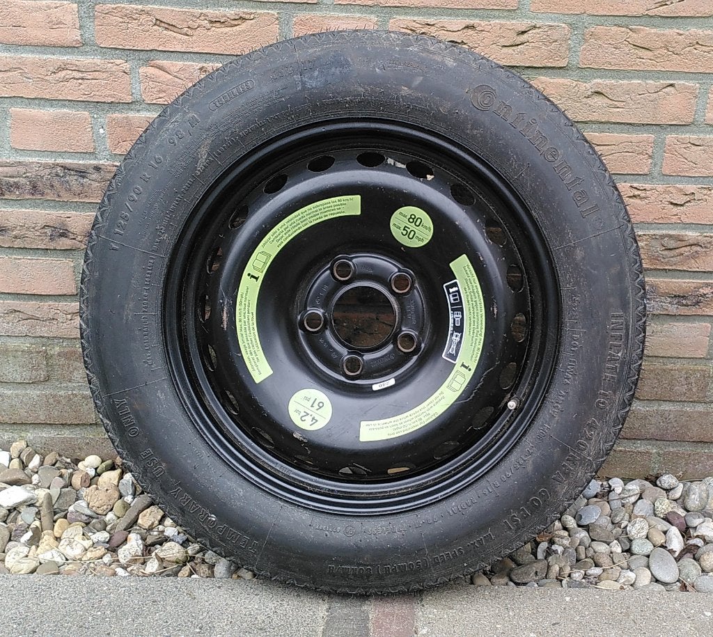 Thuiskomer 125/90 R16, Ophalen, Nieuw, Volvo