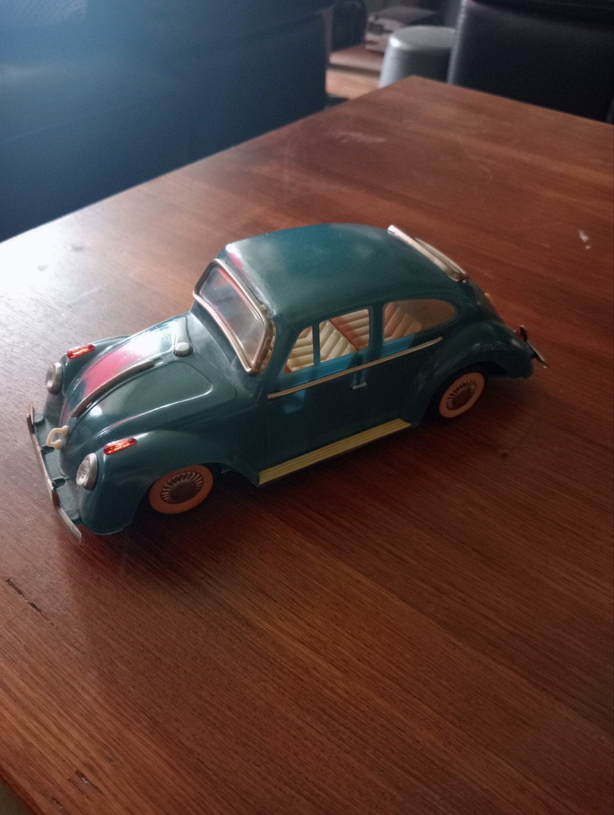 Vintage Volkswagen Kever modelauto, Overige merken, Gebruikt, Auto, 1:32 tot 1:50
