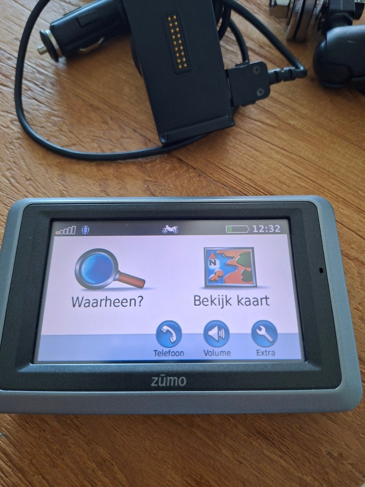 Garmin Zümo 600 met motor- en autosteun, Motoren, Ophalen