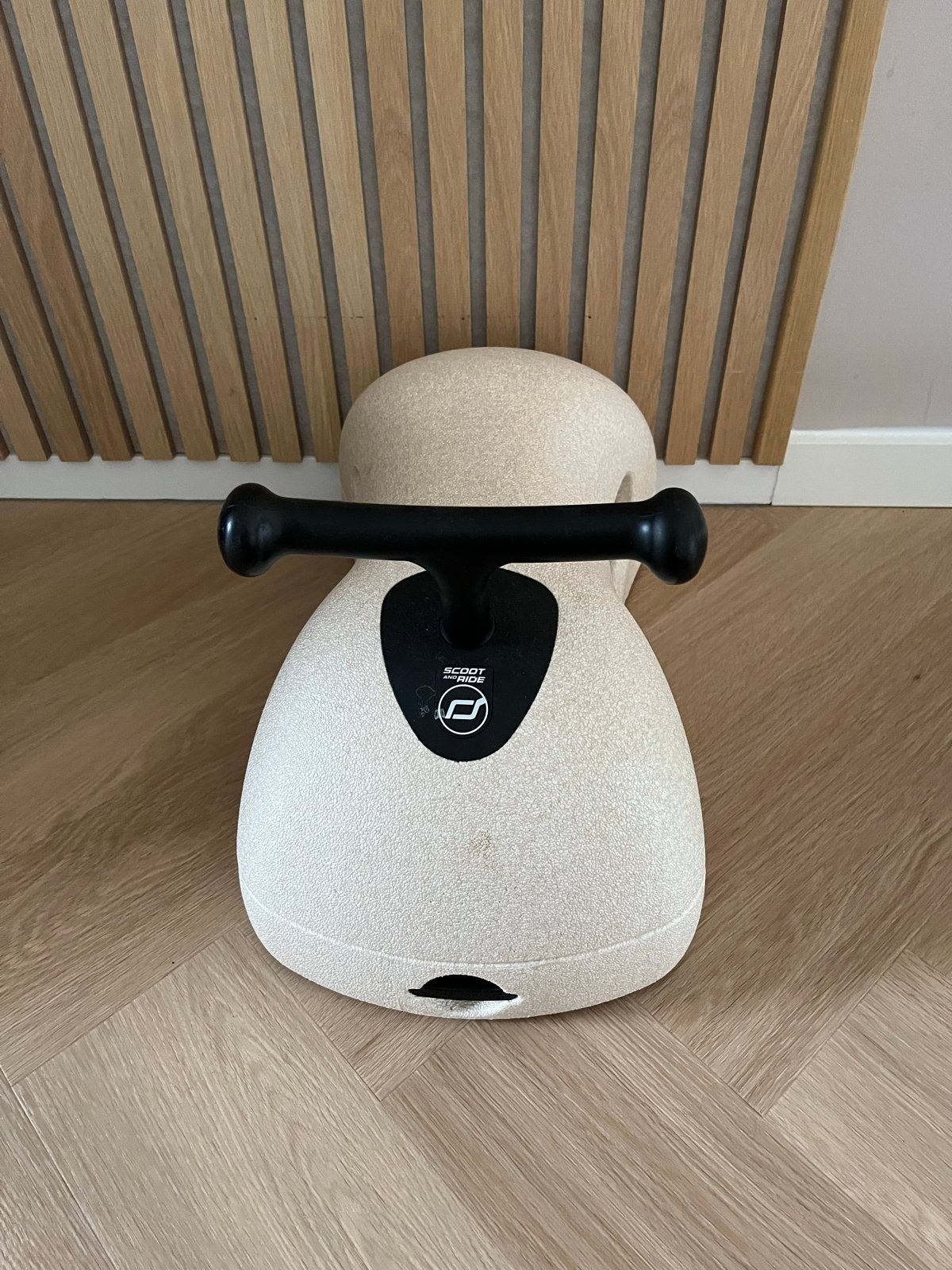 Scoot and Ride Loopvoertuig - Beige, Kinderen en Baby's, Speelgoed | Buiten | Voertuigen en Loopfietsen, Zo goed als nieuw, Loopvoertuig