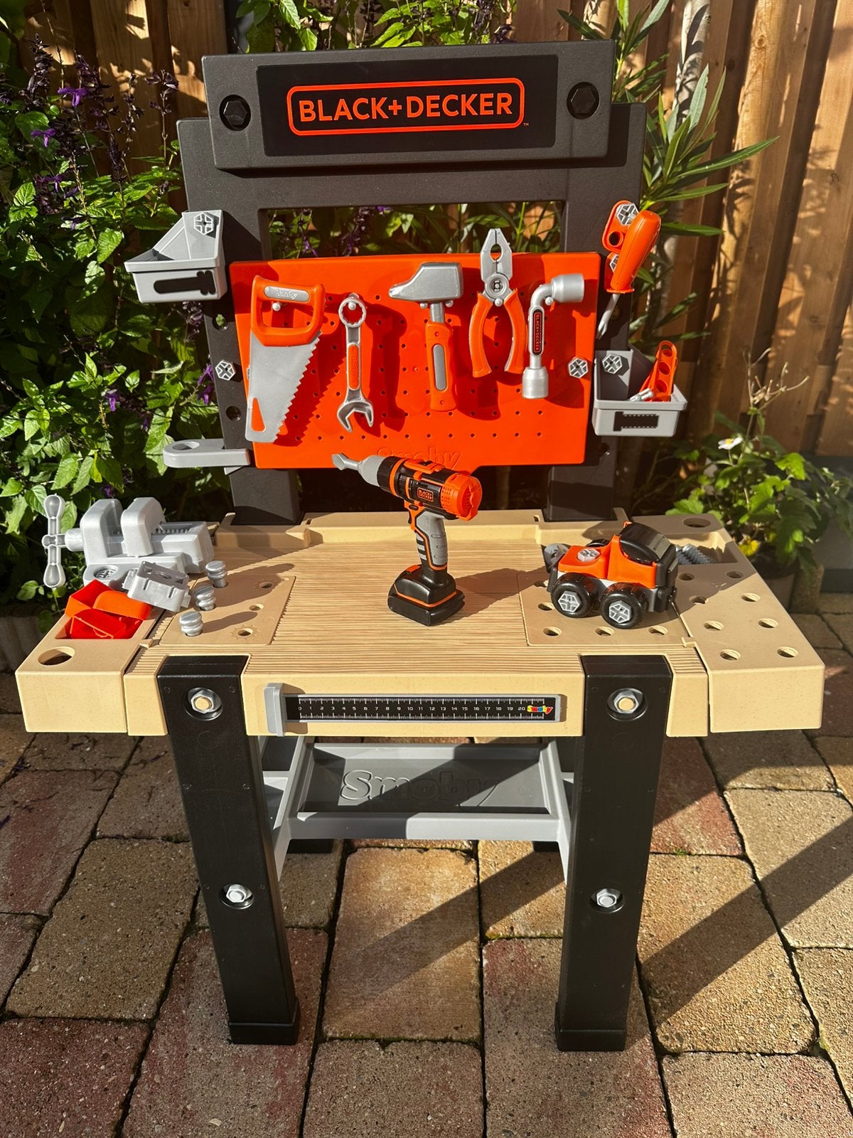 Black en decker kinderwerkbank, (leuk voor Sint), Ophalen, Zo goed als nieuw