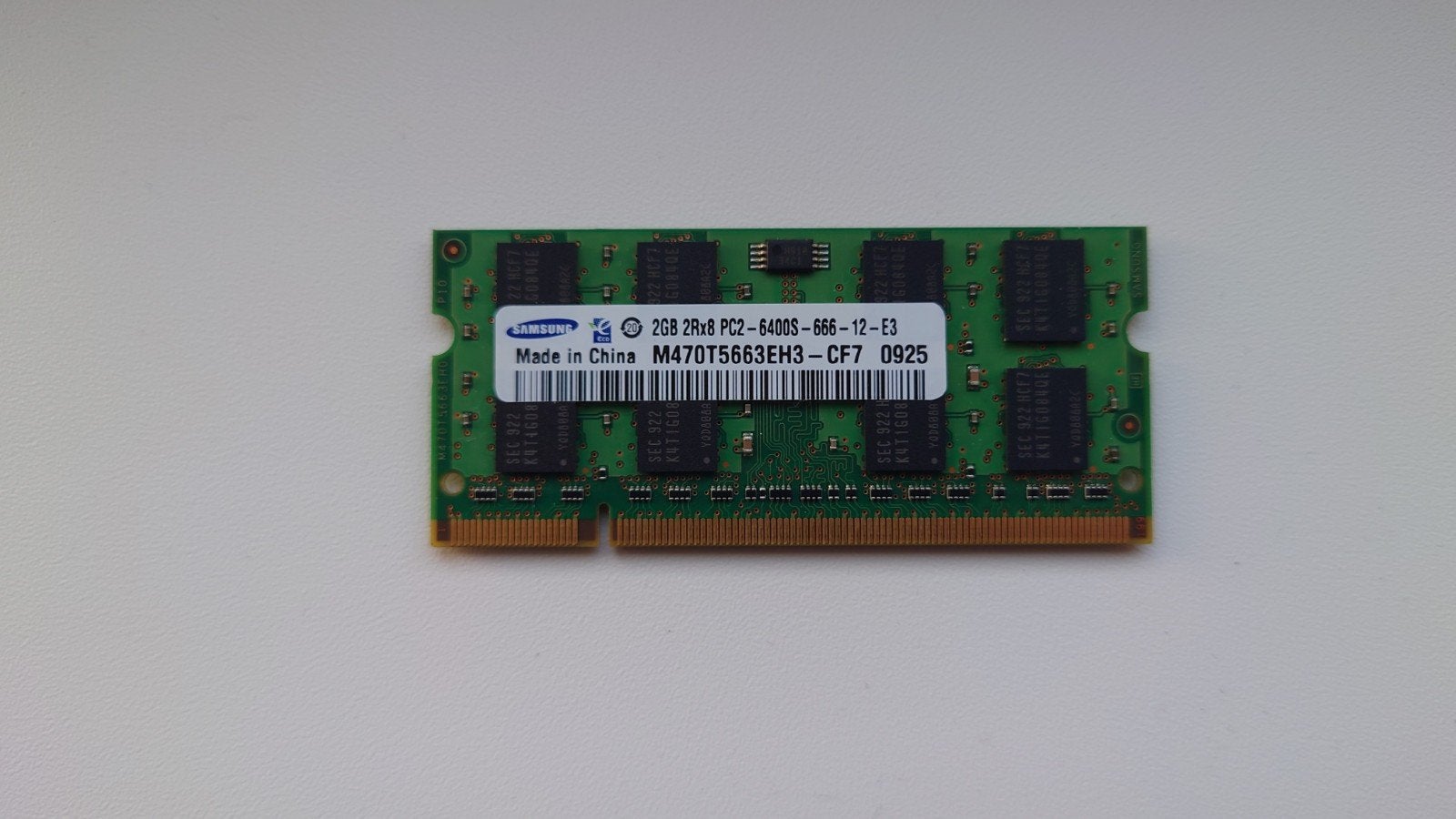 Samsung 2GB DDR2 PC2-PC6400 laptop geheugen, Computers en Software, Gebruikt, Ophalen of Verzenden, DDR2, 2 GB