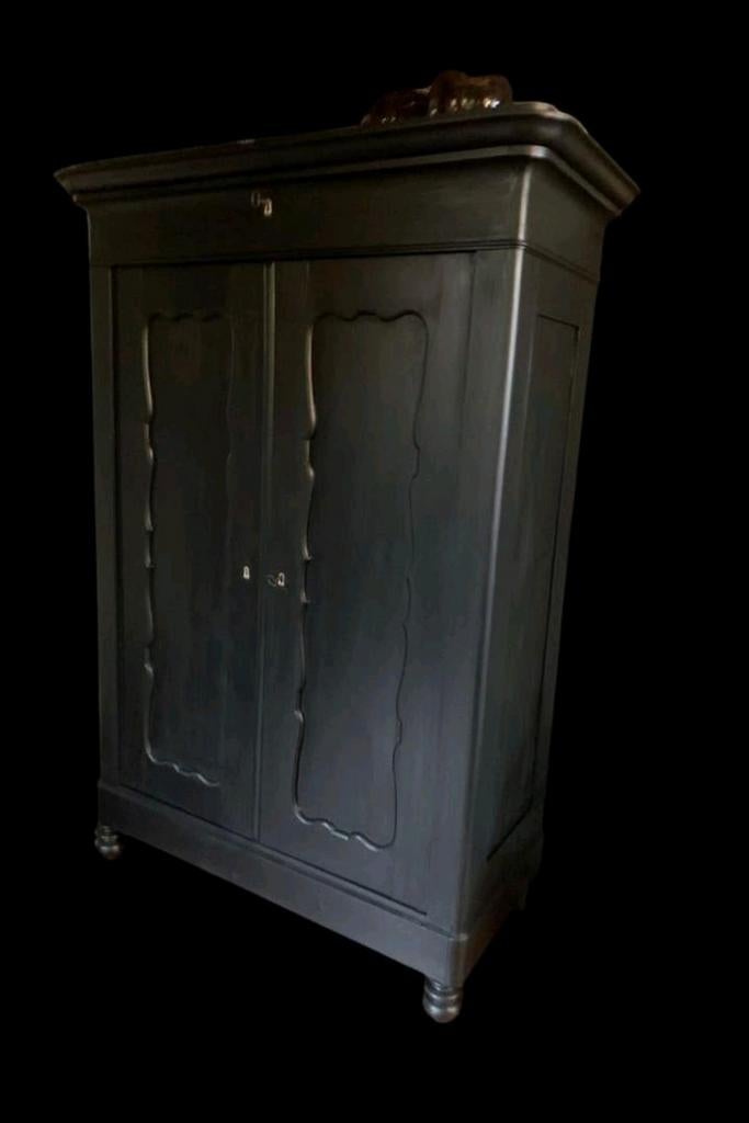 Zwarte biedermeier meidenkast bezorgen mogelijk, Antiek en Kunst, Ophalen of Verzenden
