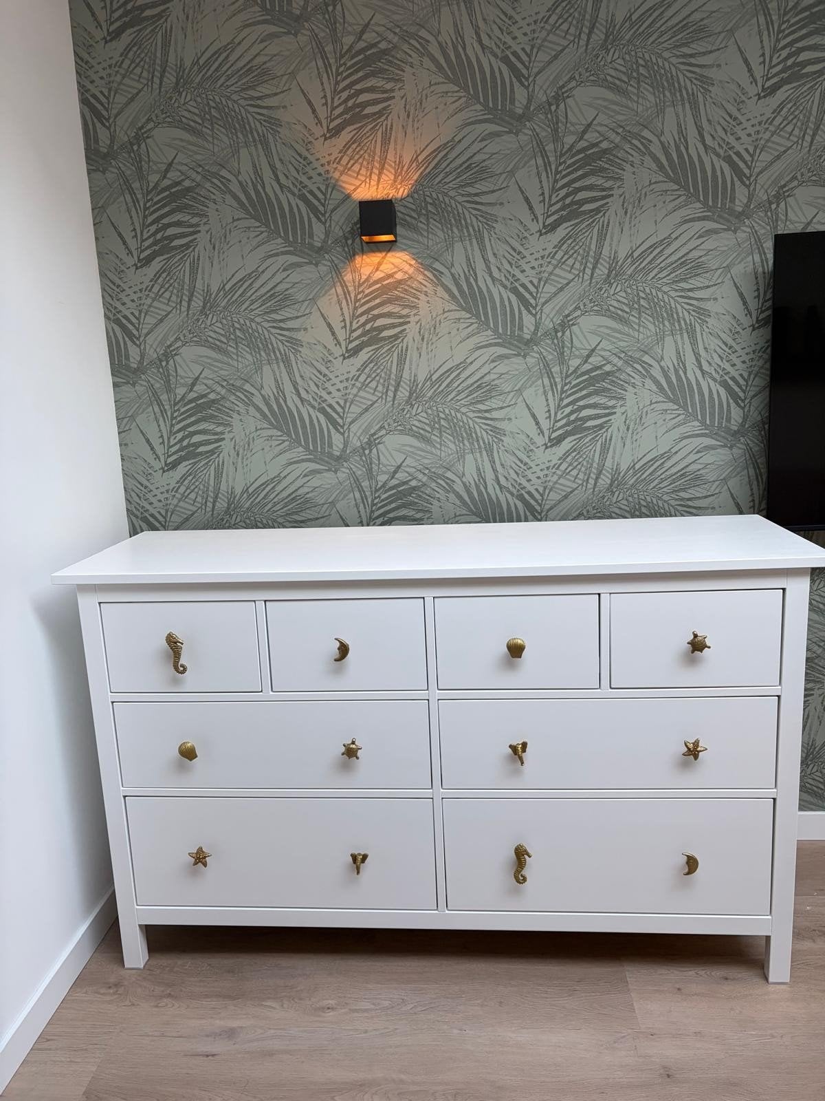 Hemnes Ikea Ladekast Commode Dressoir, Huis en Inrichting, Kasten | Ladekasten, Ophalen, 50 tot 75 cm, 150 tot 200 cm, Minder dan 100 cm