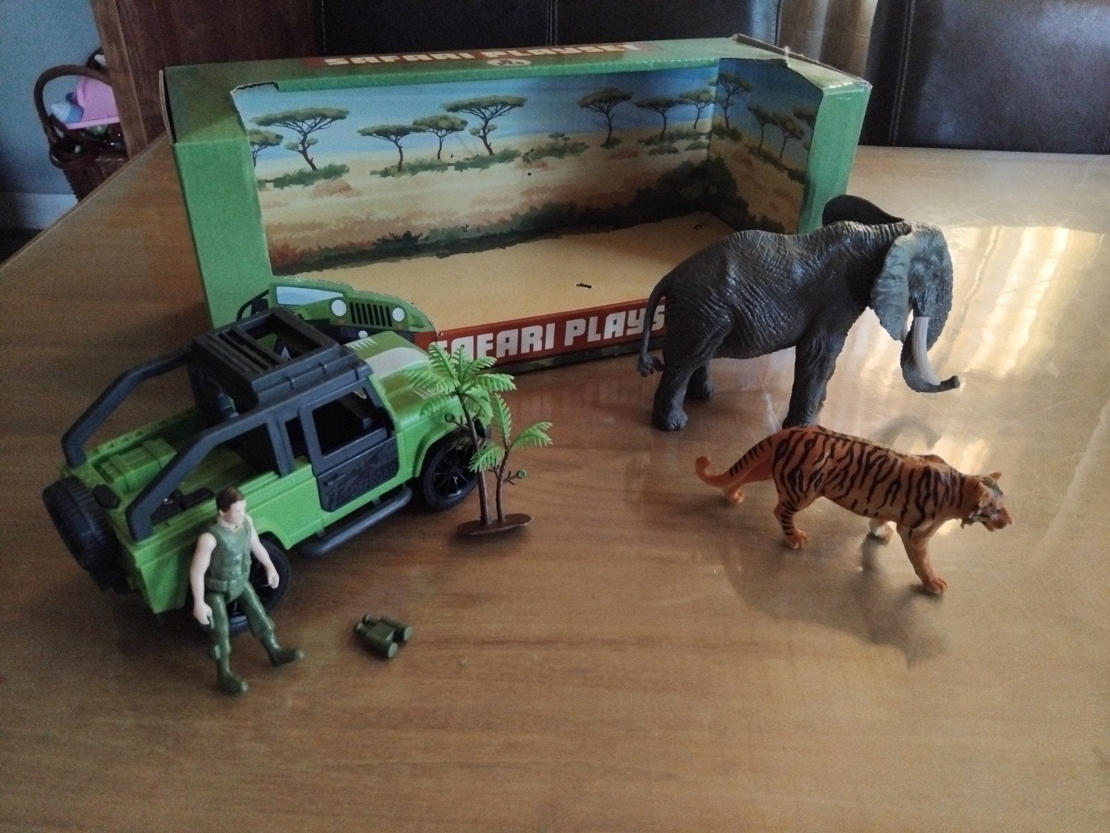 Safari Playset met Jeep, Dieren en Figuur, Ophalen of Verzenden, Zo goed als nieuw