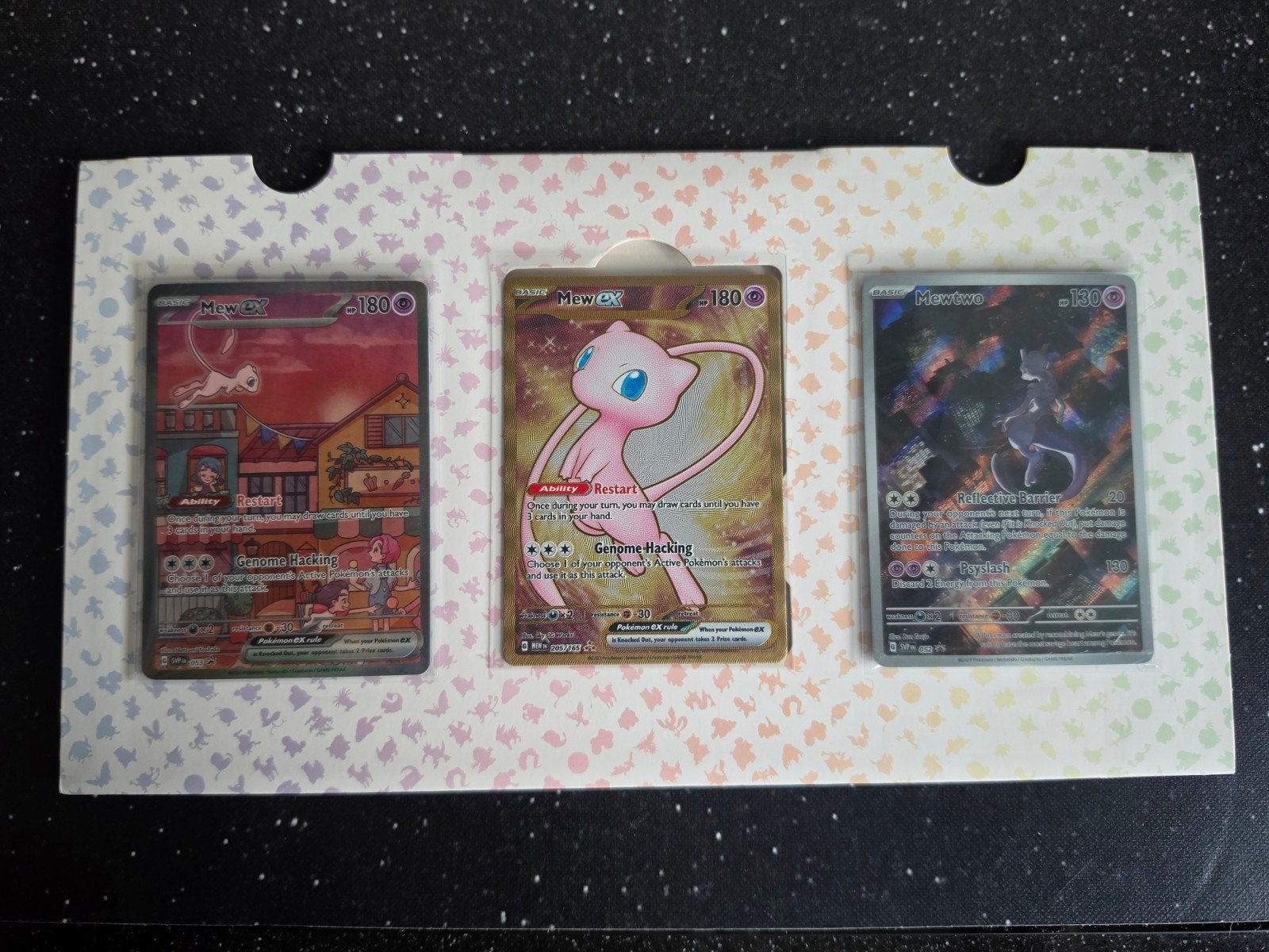 Mew SVP 053 & Mew 205/165 & Mewtwo SVP 052 | Sealed | TCG, Ophalen of Verzenden, Nieuw