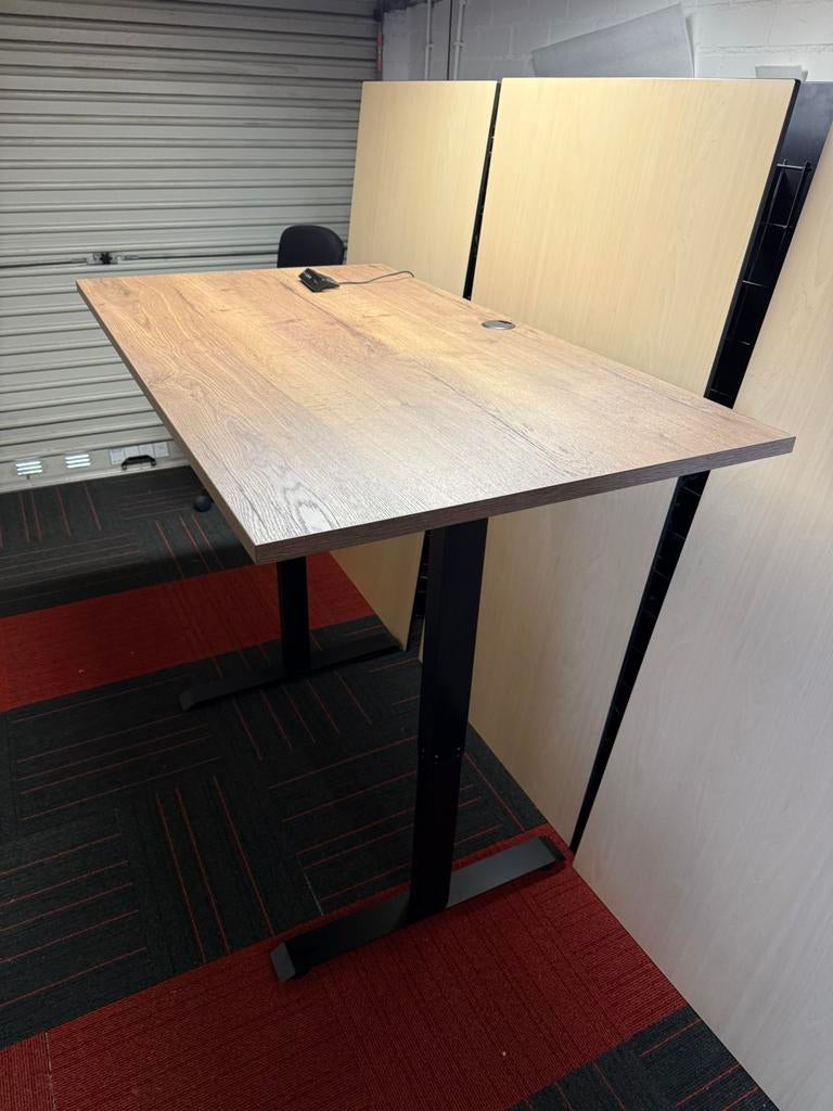 Ergo elektrisch zit sta bureau / complete sets in doos, Ophalen, Kantoorbaas, Kantoorbaas, Zo goed als nieuw