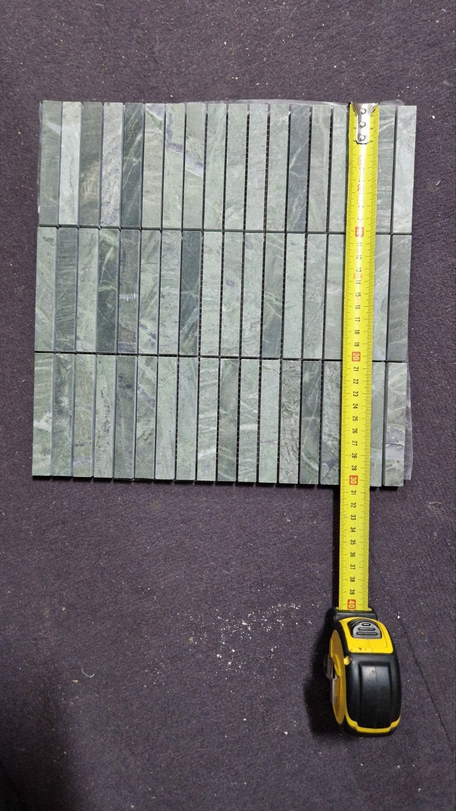 Groen marmer Kit Kat, Gebruikt, Ophalen of Verzenden, 20 tot 40 cm, Minder dan 5 m²