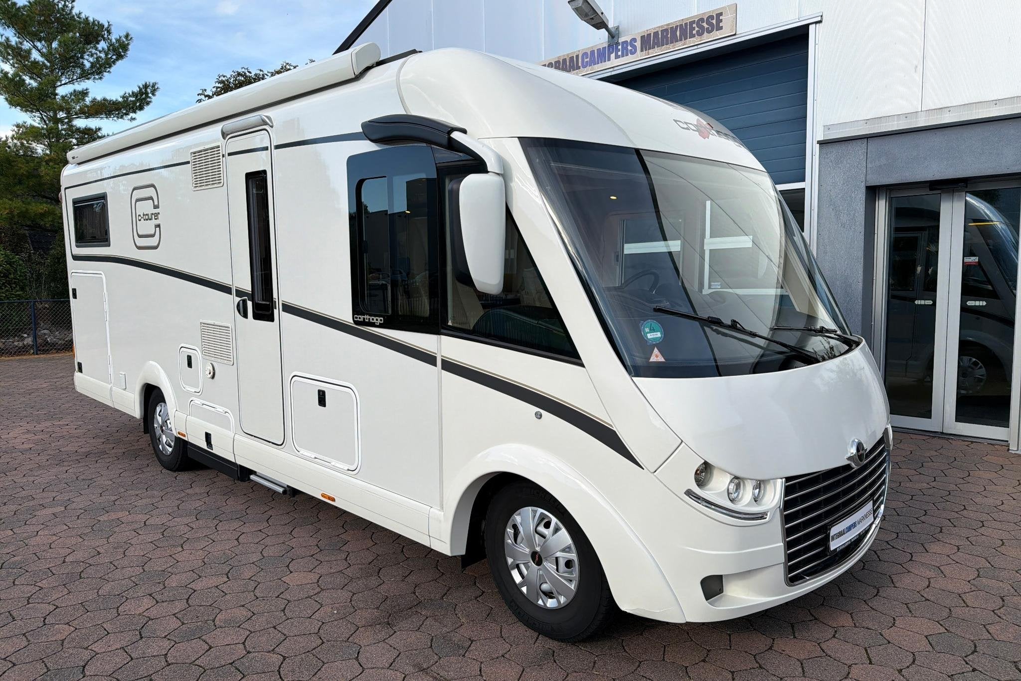 Carthago C-Tourer I 149 LE | 9G Automaat | Bovenkastjes | Le, Caravans en Kamperen, Tot en met 2, 7 tot 8 meter, Bedrijf, Diesel