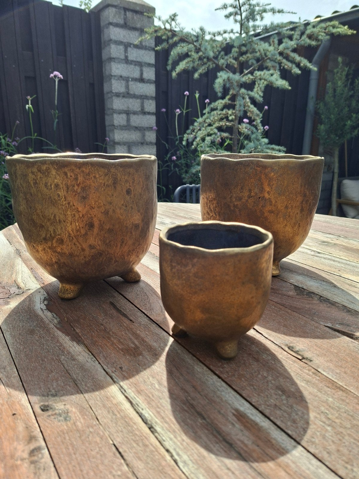 set van 3 brons gouden bloempotten, Ophalen
