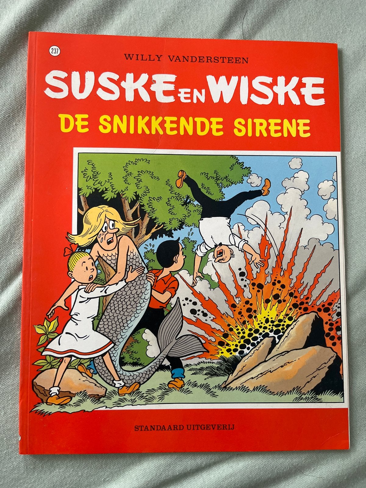 Suske en Wiske: De Snikkende Sirene (nr. 237), Eén stripboek, Ophalen, Zo goed als nieuw