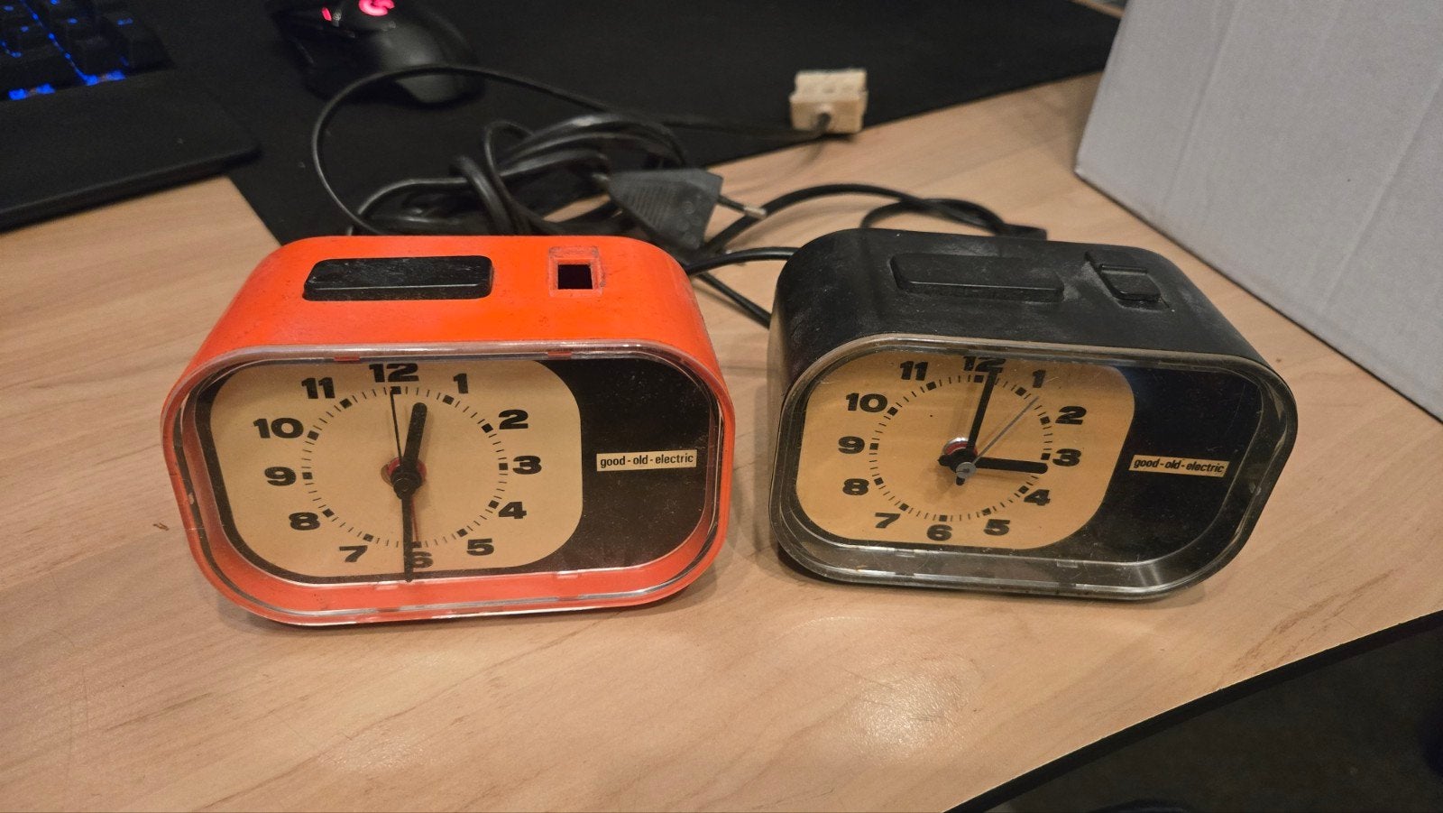 retro klokjes good old electric jaren 70, Ophalen of Verzenden, Huis en Inrichting
