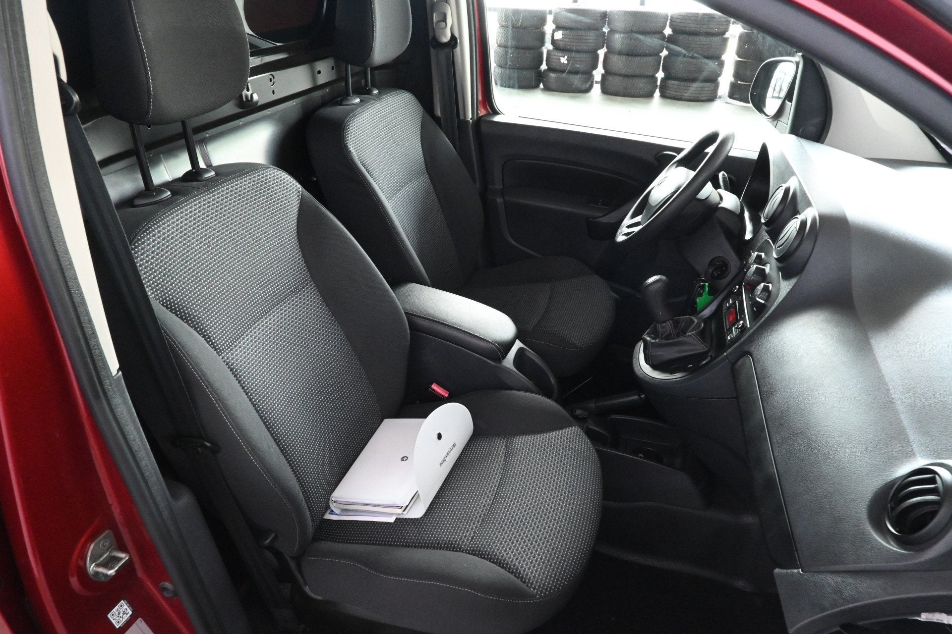 Mercedes-Benz Citan 108 CDI BlueEFFICIENCY Business Professi, Voorwielaandrijving, Gebruikt, 4 cilinders, Met garantie (alle)