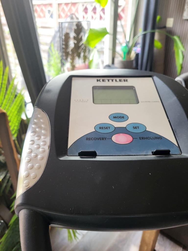 Kettler Crosstrainer Axos Cross M - Zo goed als nieuw, Sport en Fitness, Fitnessapparatuur, Ophalen of Verzenden, Zo goed als nieuw