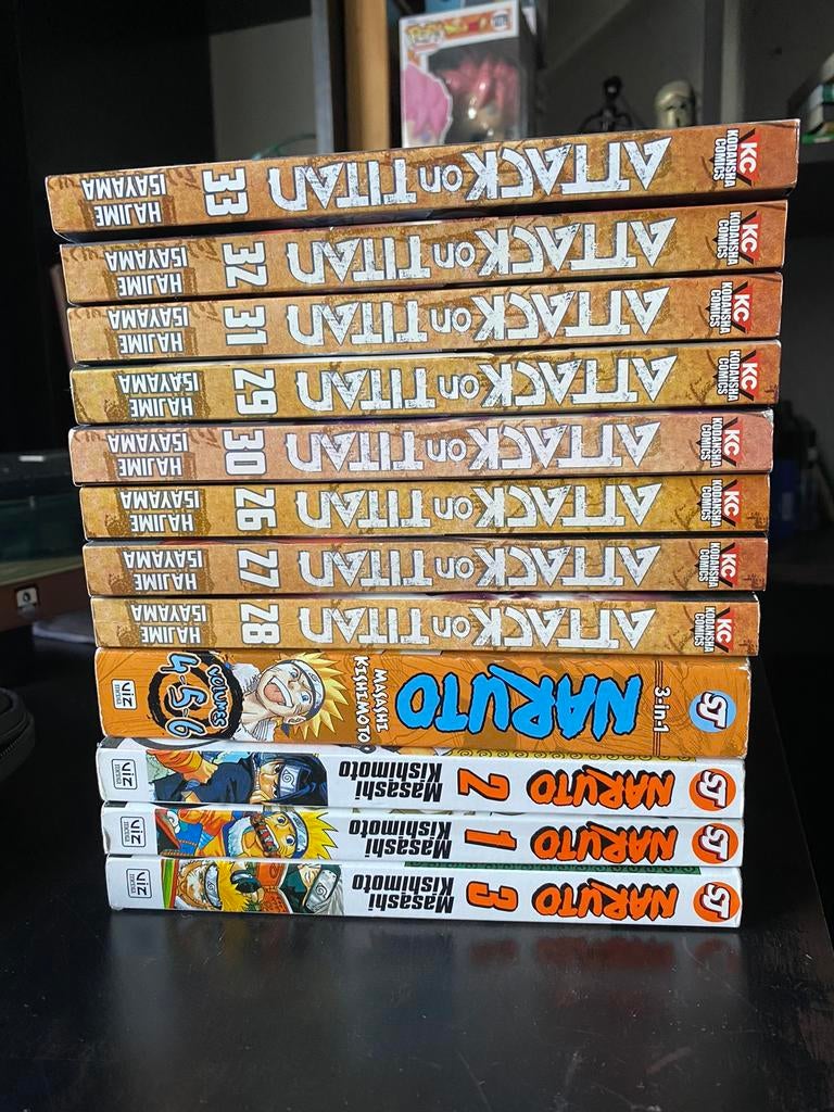 Manga - attack on titan en naruto, Meerdere comics, Ophalen of Verzenden, Zo goed als nieuw, Japan (Manga)