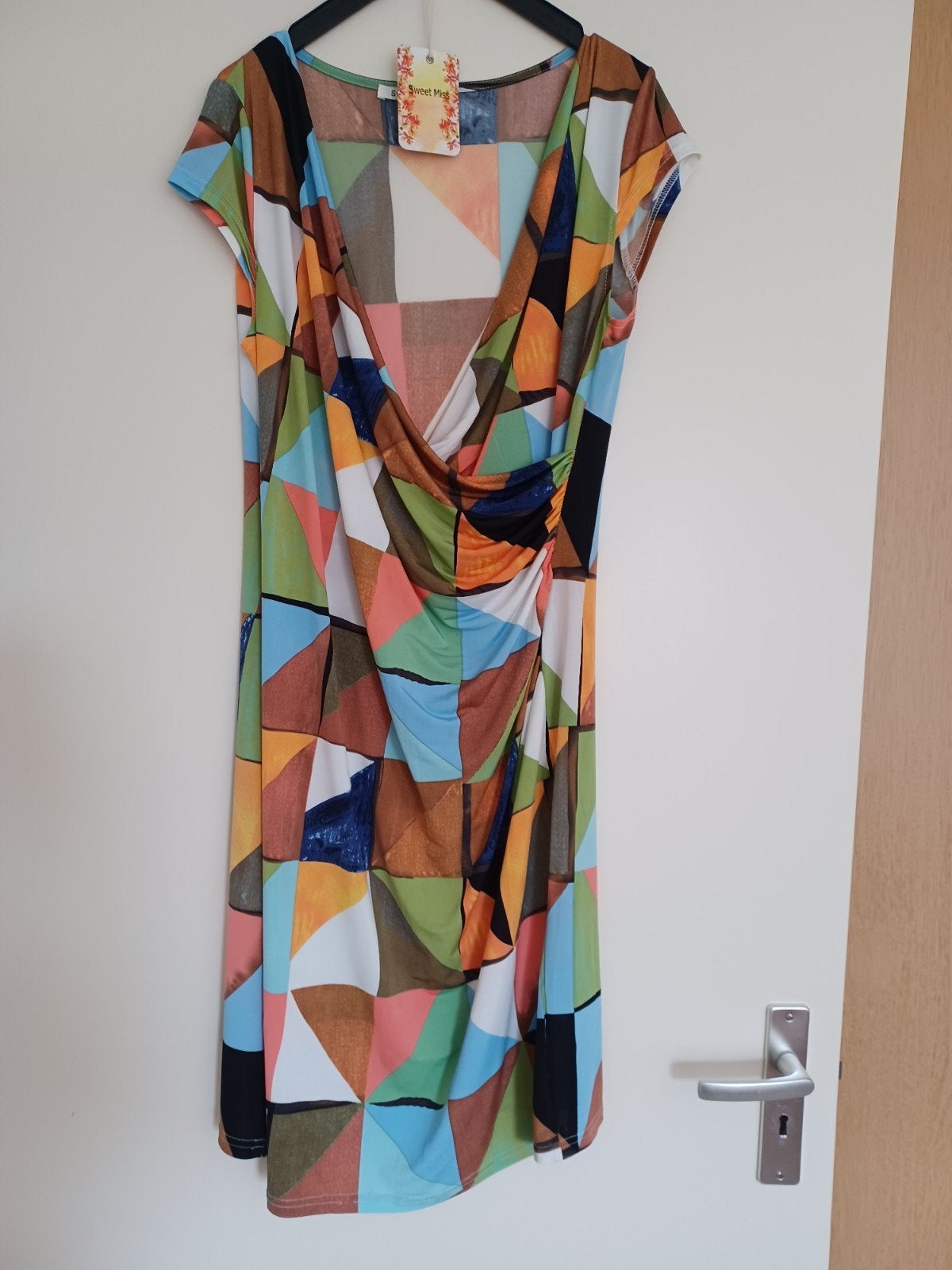 Dames Zomerkleding:3 nieuwe Jurken mt L, 2 nw.Broeken mt.XL, Ophalen of Verzenden, Nieuw, Jurk