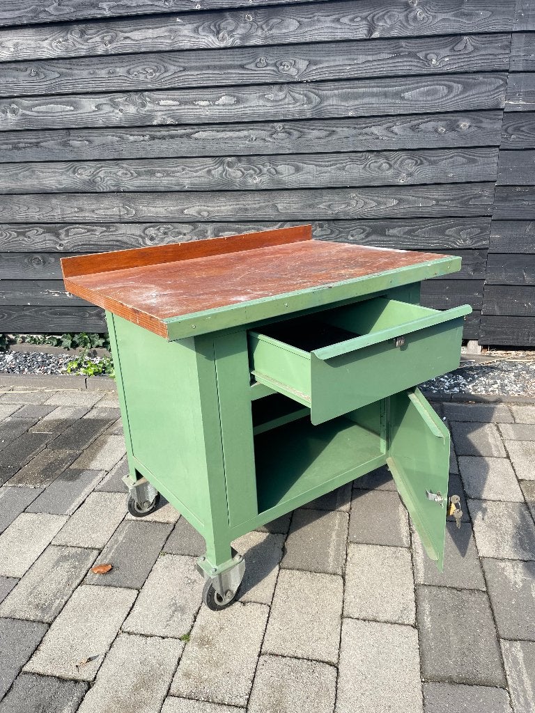 Verrijdbare werkbank