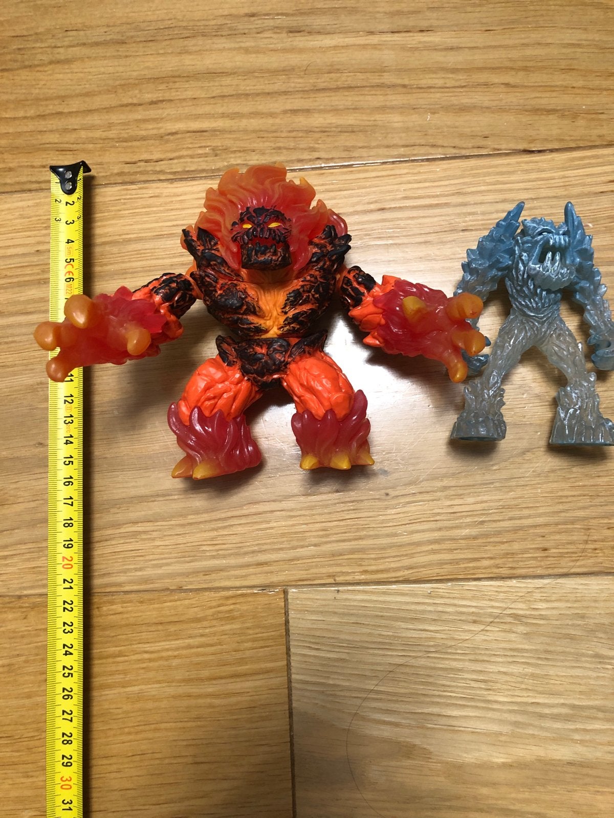 Gormiti actiefiguren: Vuur en IJs wezens, Ophalen of Verzenden, Gebruikt