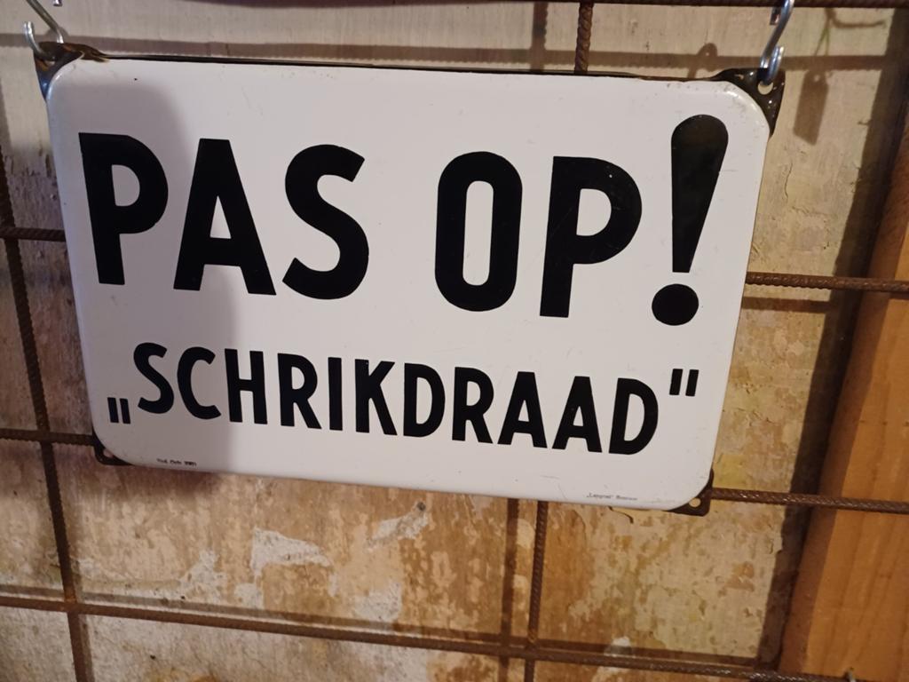 Emaille reclamebord Schrikdraad.  Langcat, Verzamelen, Merken en Reclamevoorwerpen, Ophalen of Verzenden, Gebruikt, Reclamebord