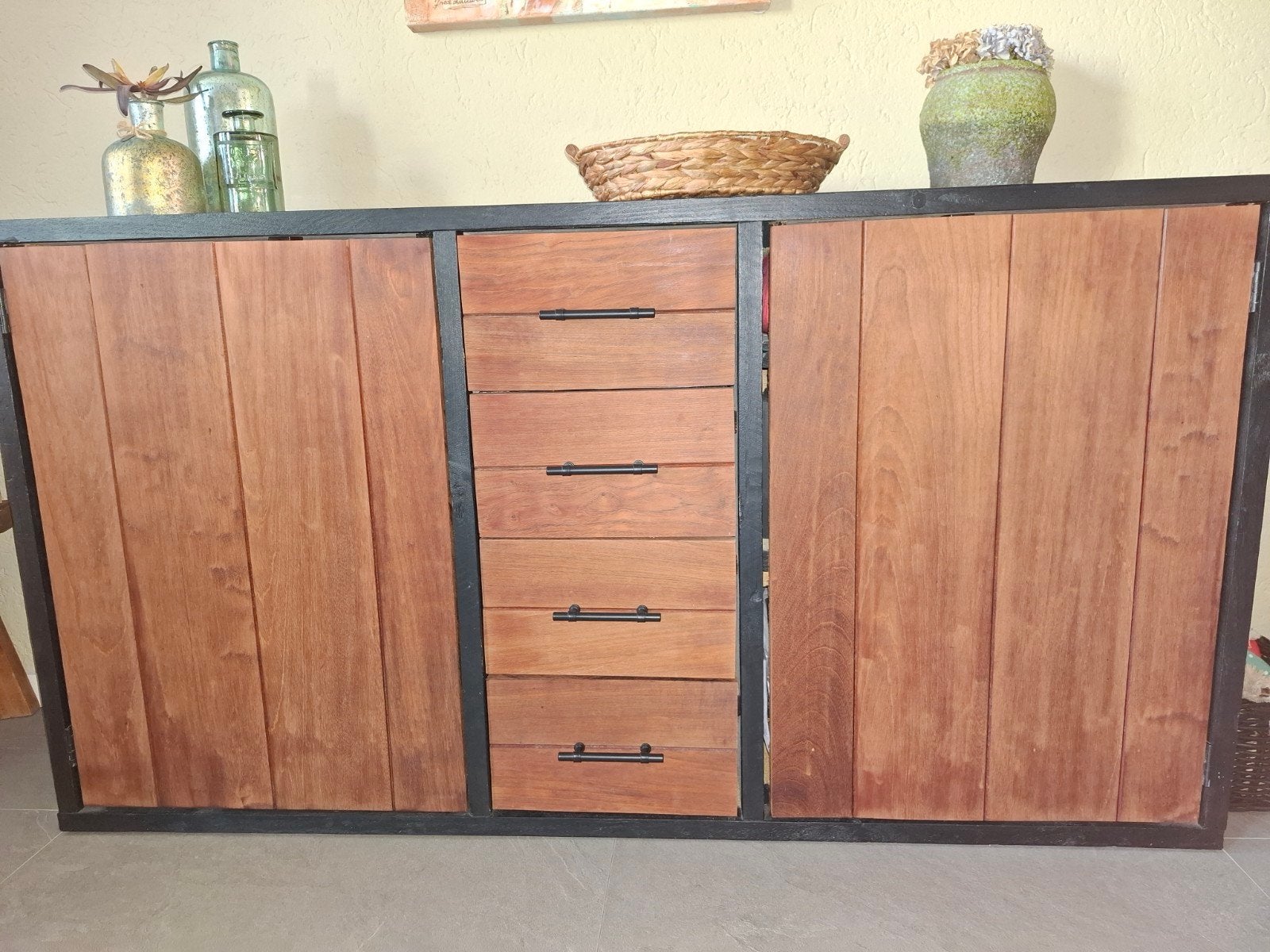 Dressoir, Ophalen, Zo goed als nieuw, 25 tot 50 cm, 150 tot 200 cm