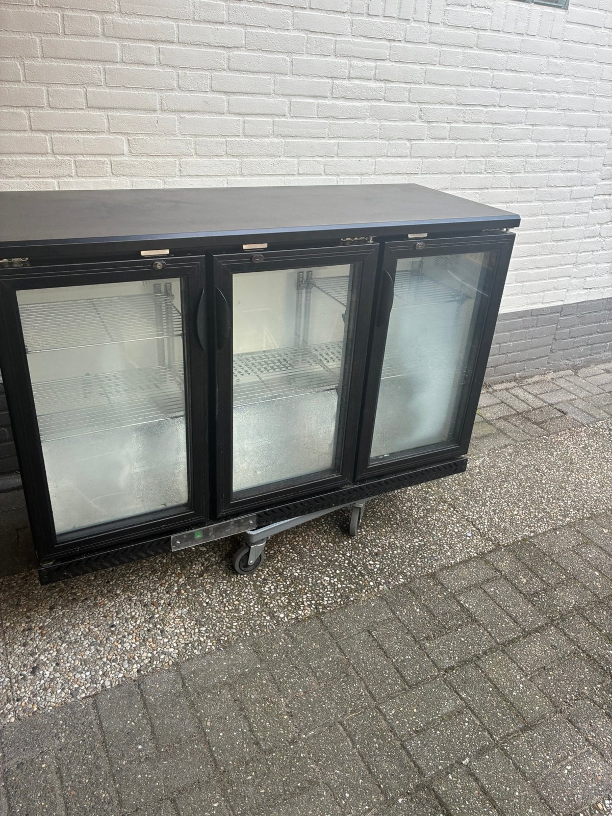 Grote 3 deurs koelkast met glazen deur, Ophalen, Gebruikt