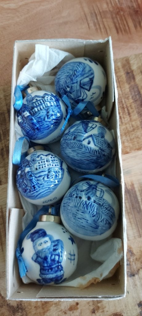 6 Delfts Blauwe Kerstballen met Hollandse Taferelen, Ophalen of Verzenden
