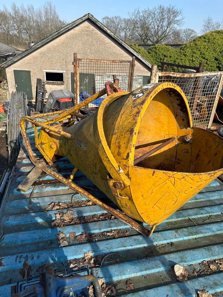 Kubel 600 liter - Betonkubel - Mortelkubel, Doe-het-zelf en Verbouw, Betonmolens, Ophalen of Verzenden, Gebruikt